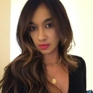 Meet your Posher, Christina